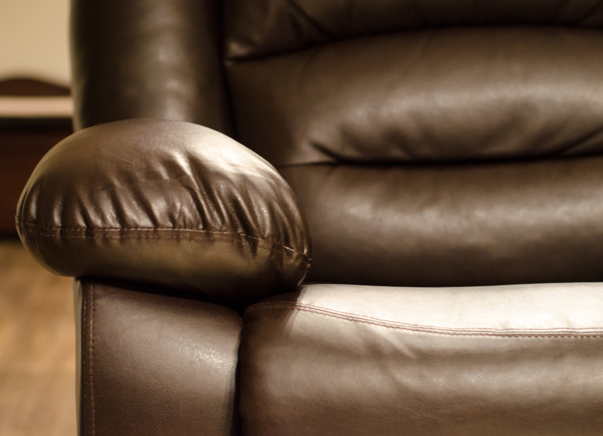 Leather-Riser-Recliner